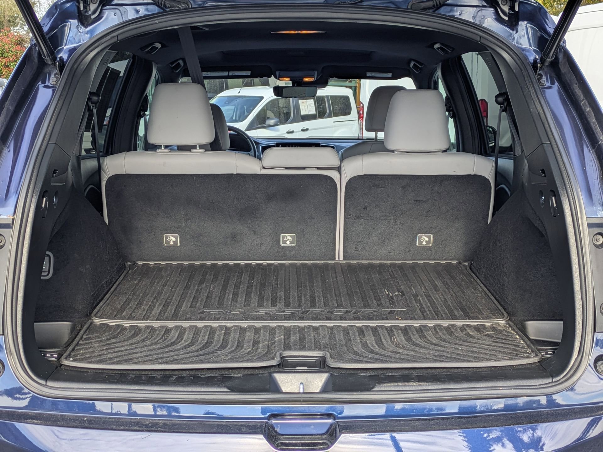 Used 2023 Honda Passport EX-L image 16