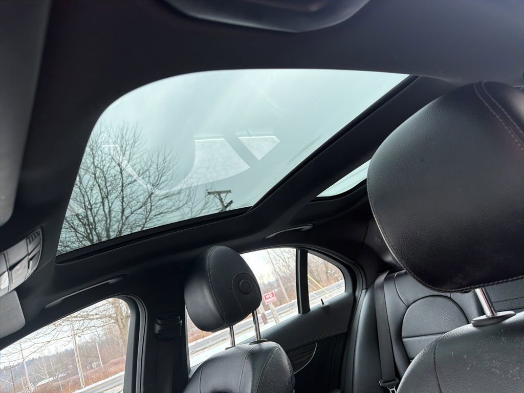 Used 2015 Mercedes-Benz C 400 4MATIC image 40