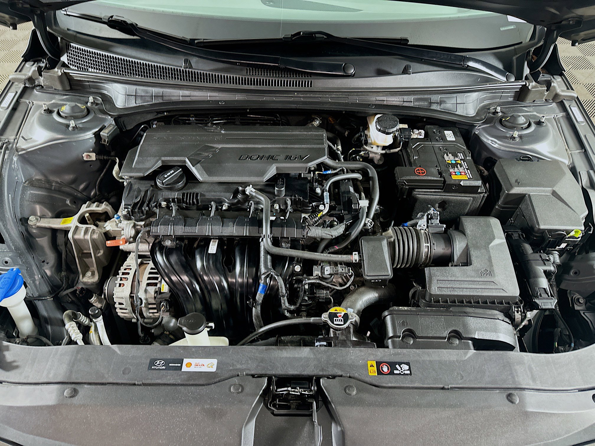 Used 2024 Hyundai Elantra SEL image 33