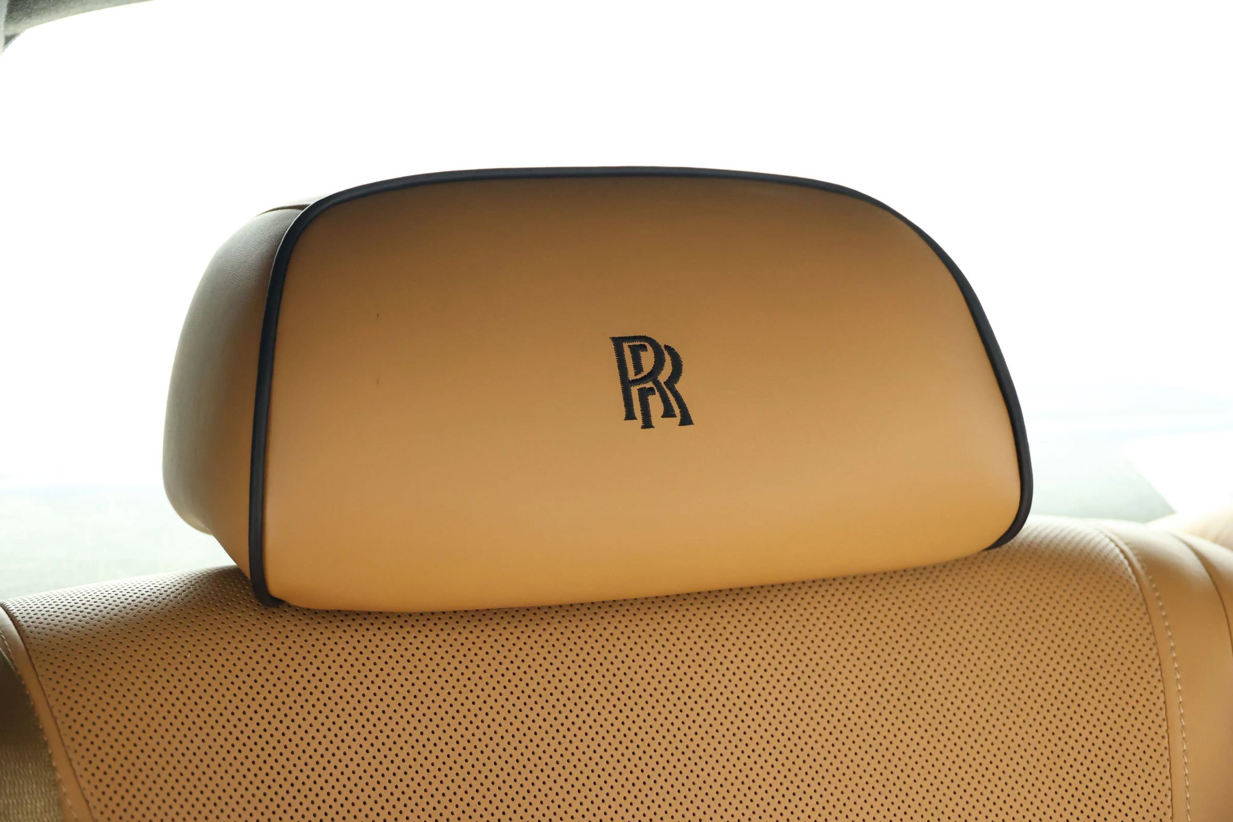 Used 2017 Rolls-Royce Ghost image 73