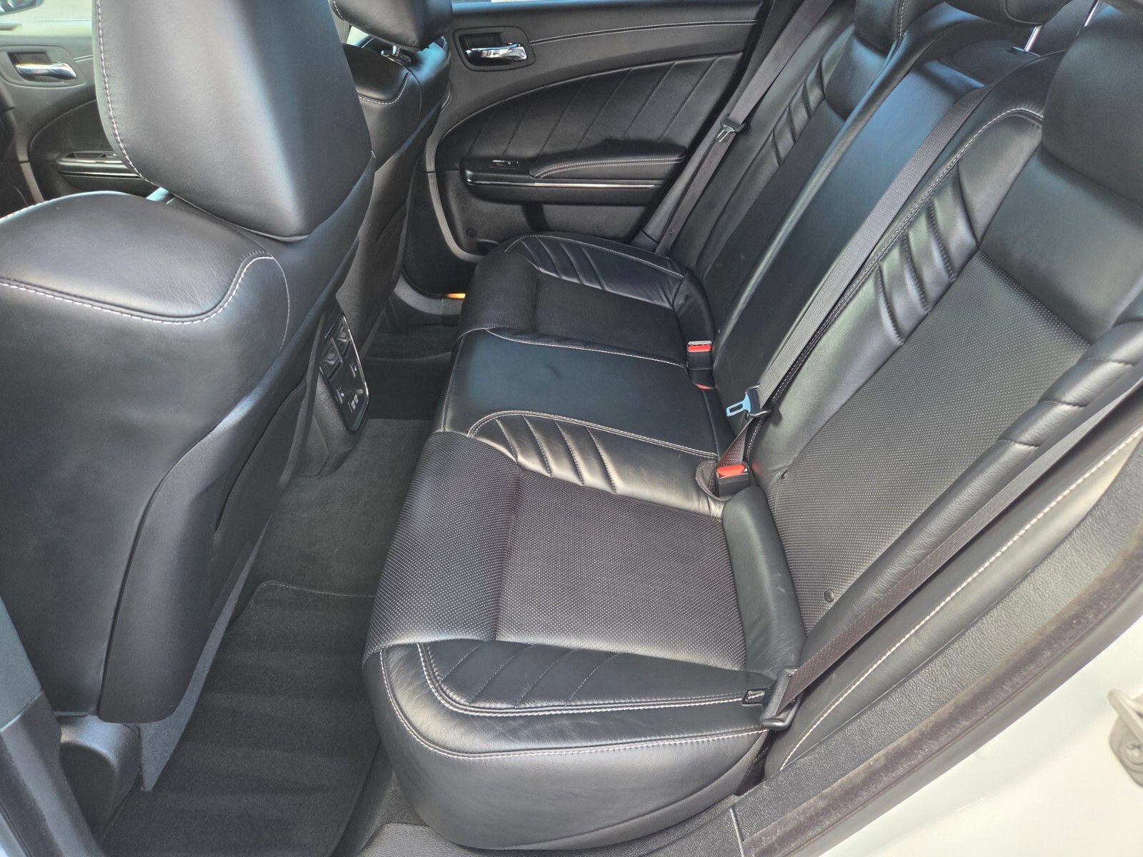 Used 2023 Dodge Charger SRT Hellcat w/ Harman/Kardon Audio Group RWD image 12