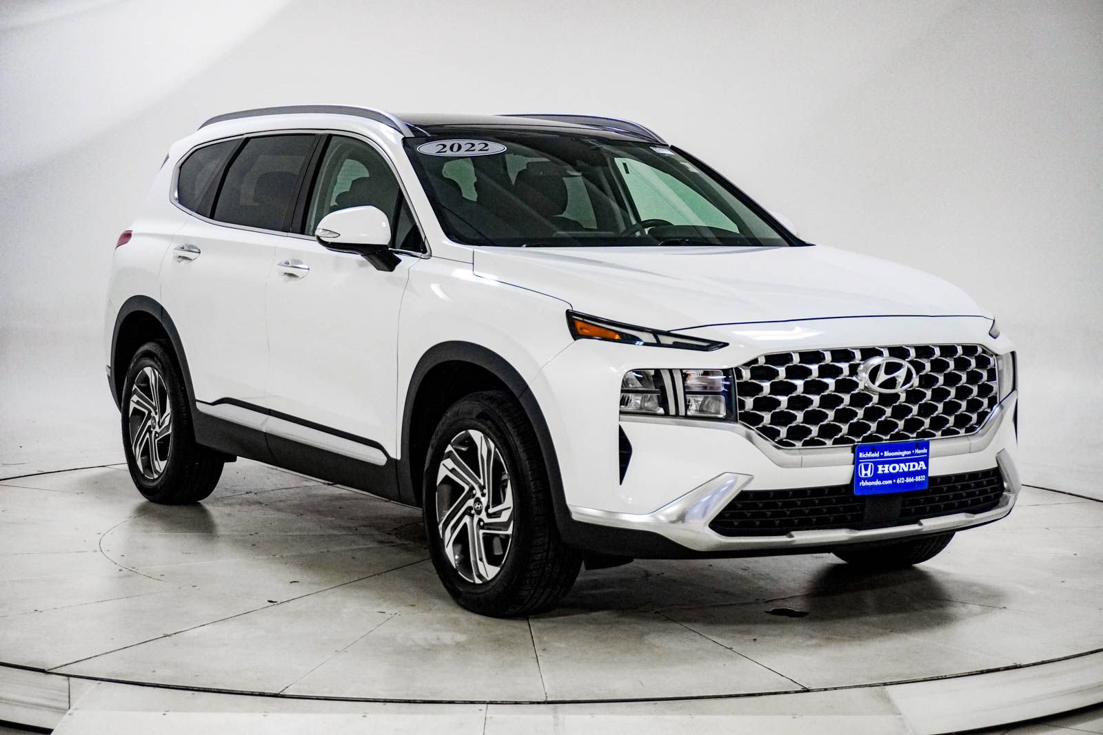 Used 2022 Hyundai Santa Fe SEL w/ Convenience + Premium Package AWD/4WD image 12