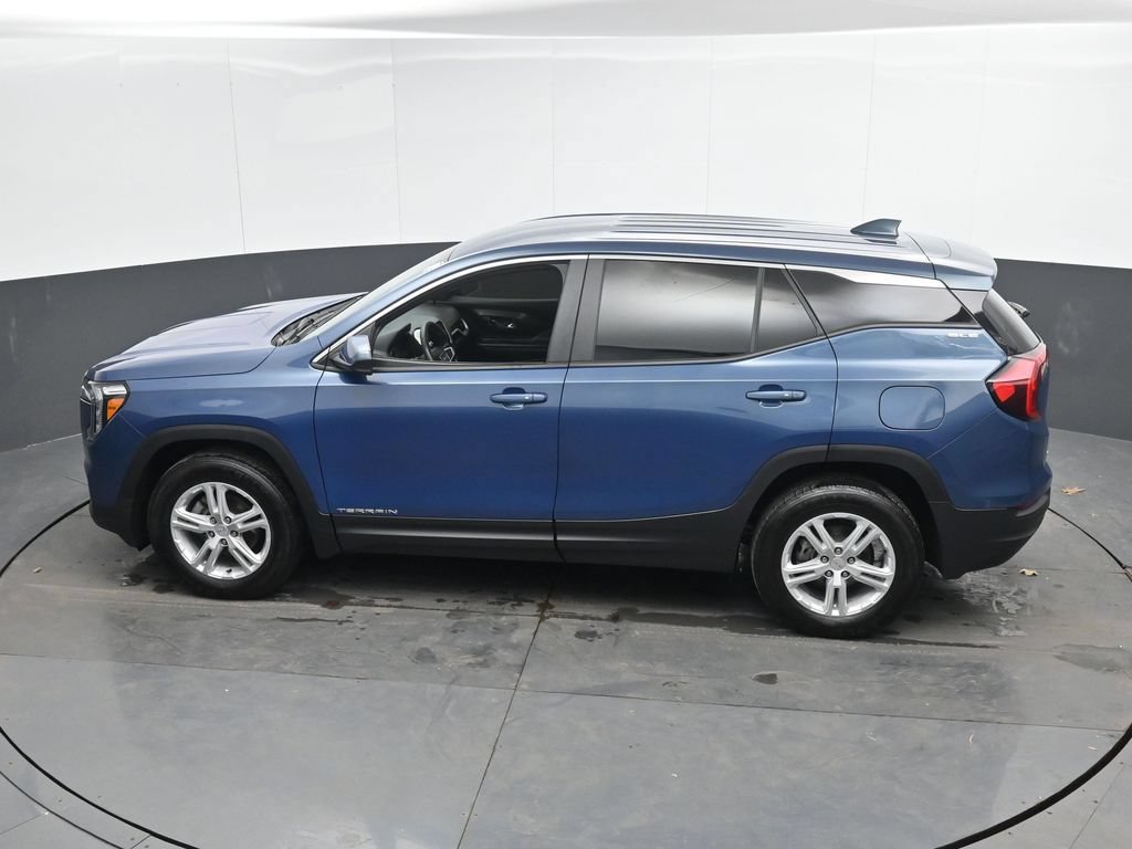 Used 2024 GMC Terrain SLE AWD/4WD image 42