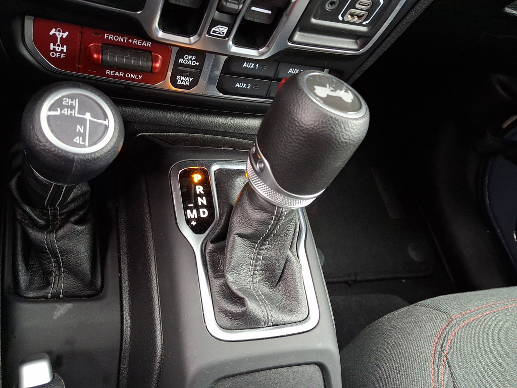 Certified 2025 Jeep Wrangler Unlimited Rubicon image 27