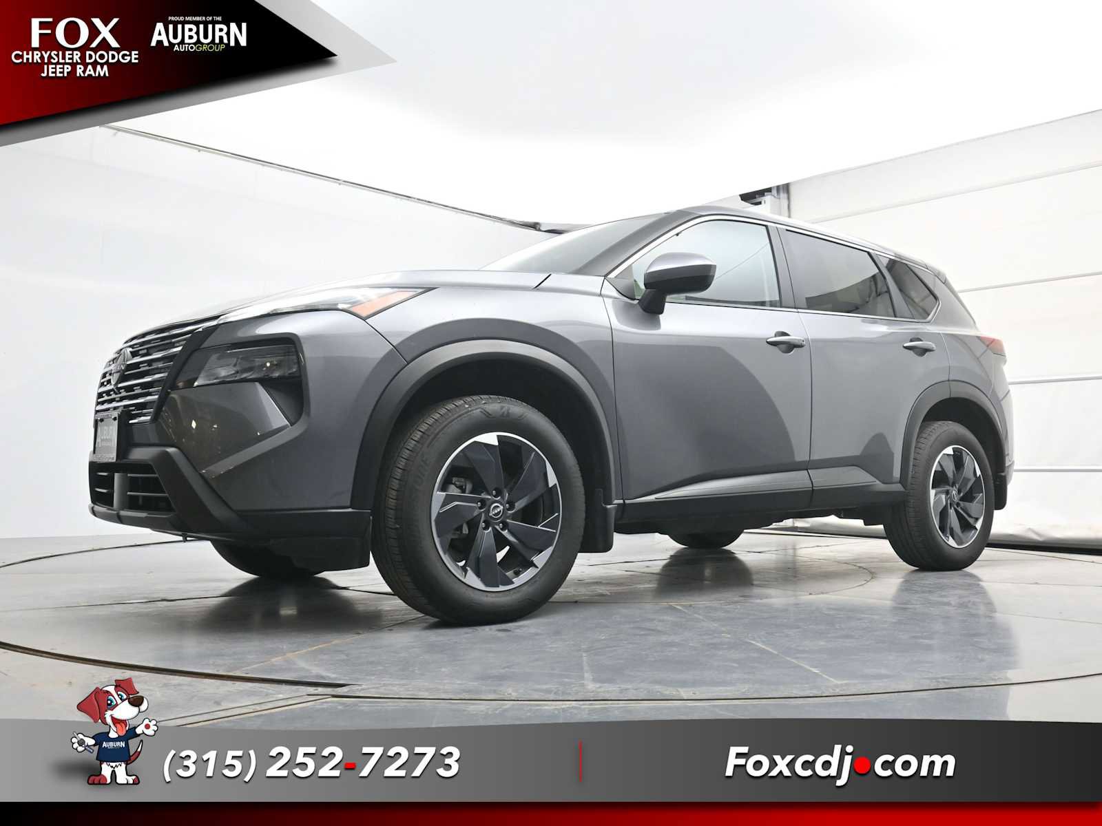 Used 2025 Nissan Rogue SV AWD/4WD image 21