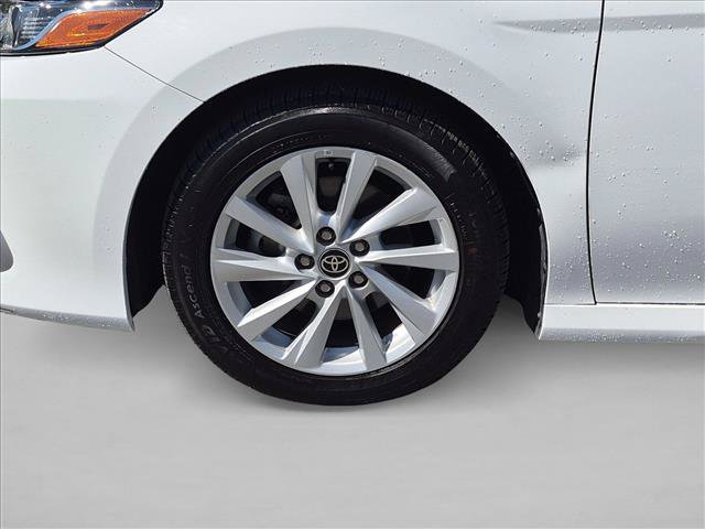 Used 2022 Toyota Camry LE FWD image 22