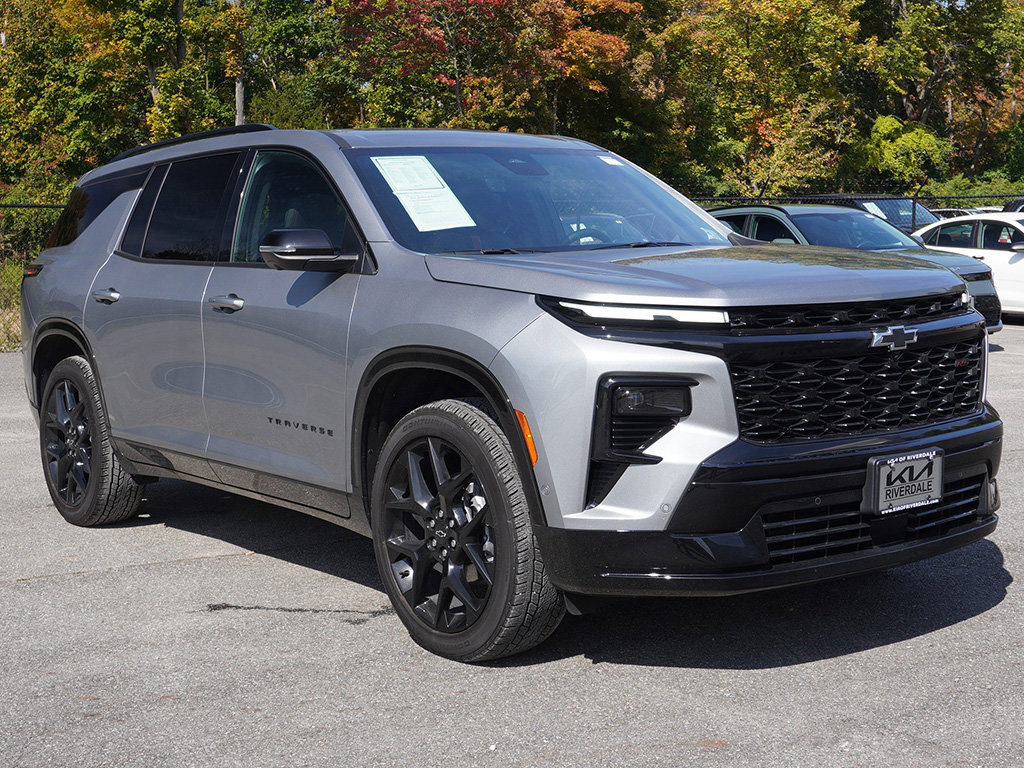 Used 2026 Chevrolet Traverse RS AWD/4WD image 64