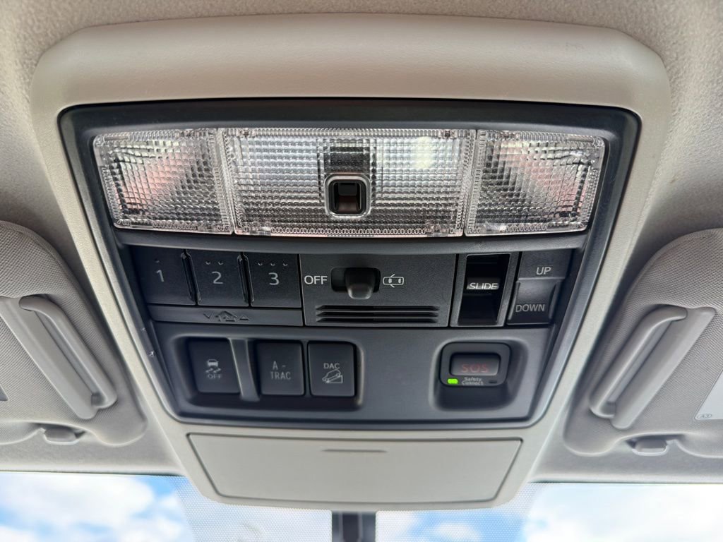 Used 2019 Toyota 4Runner Limited image 14