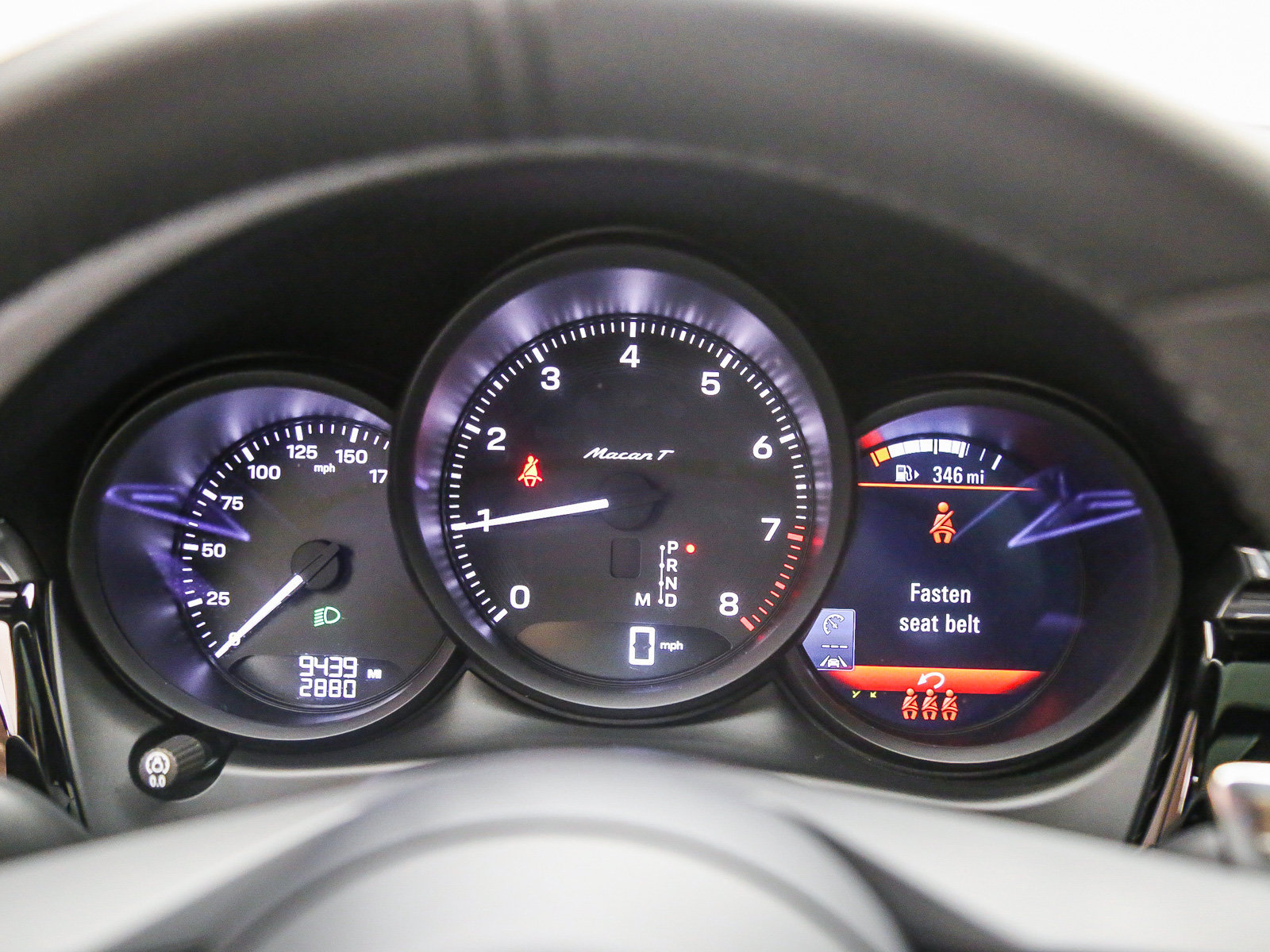 Certified 2026 Porsche Macan Turbo AWD/4WD image 28