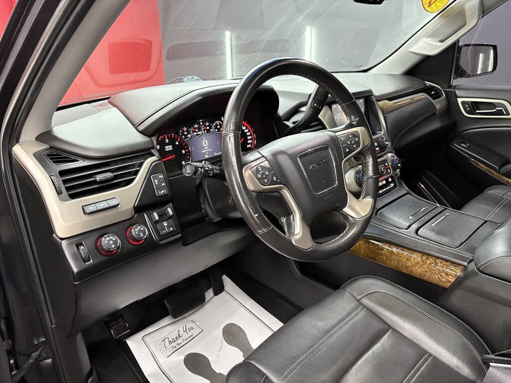 Used 2016 GMC Yukon Denali w/ Open Road Package image 17