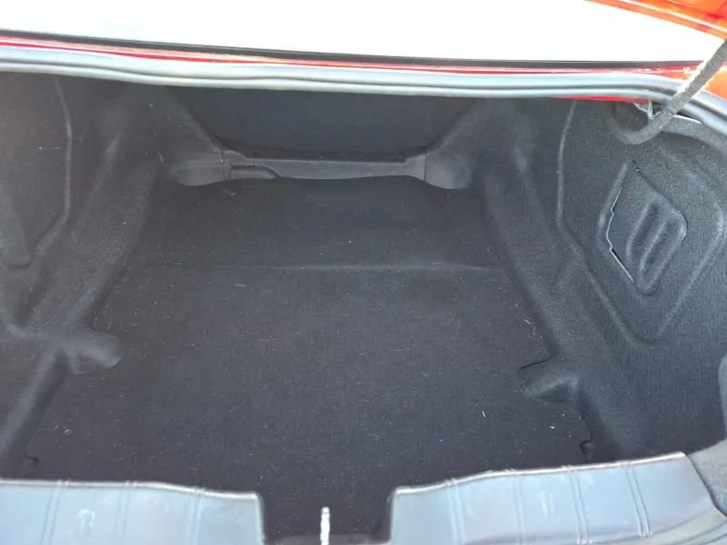 Used 2021 Chevrolet Camaro SS RWD image 10