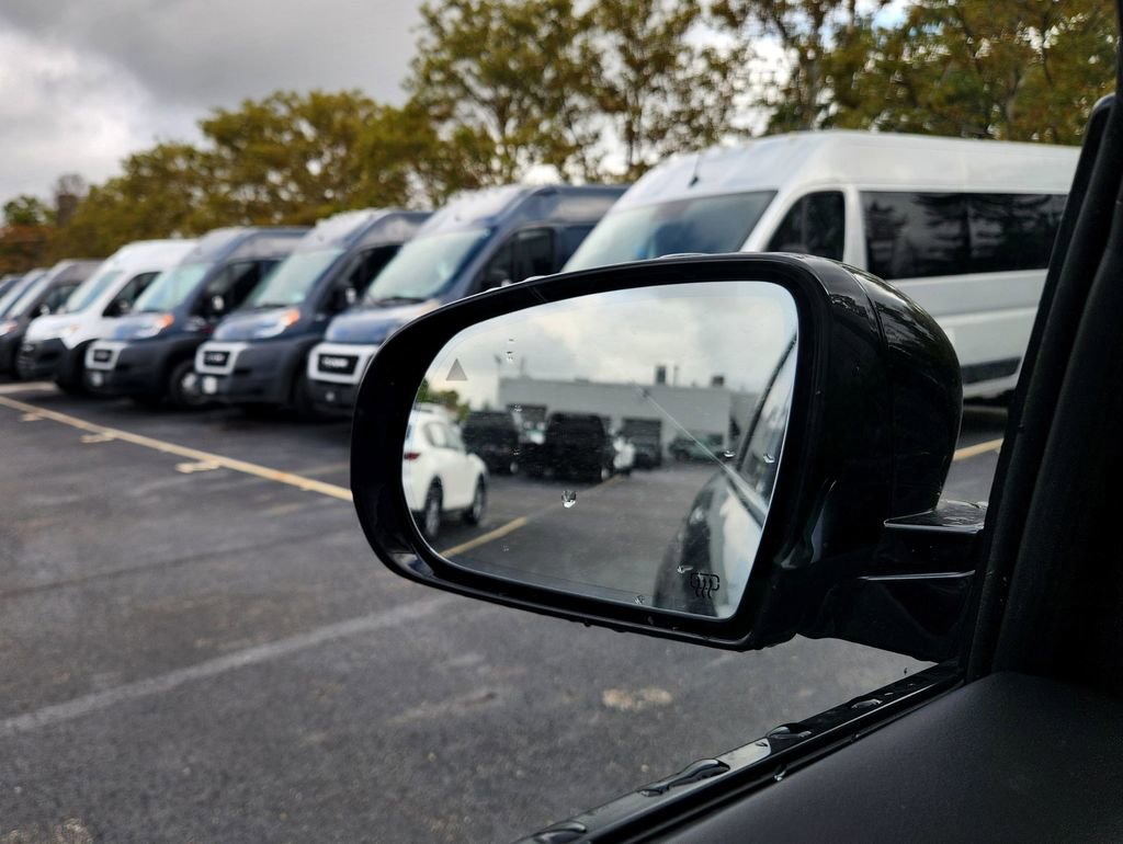 New 2025 Jeep Wagoneer S Limited image 10