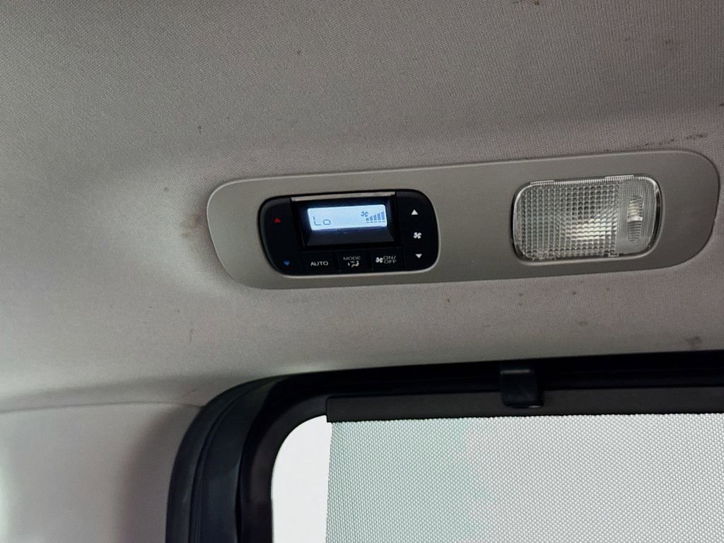 Used 2018 Honda Odyssey Elite image 28