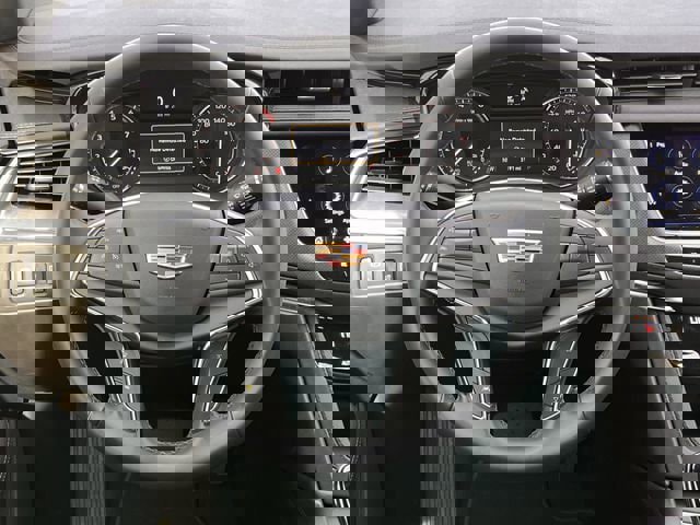 New 2026 Cadillac XT5 Luxury image 11