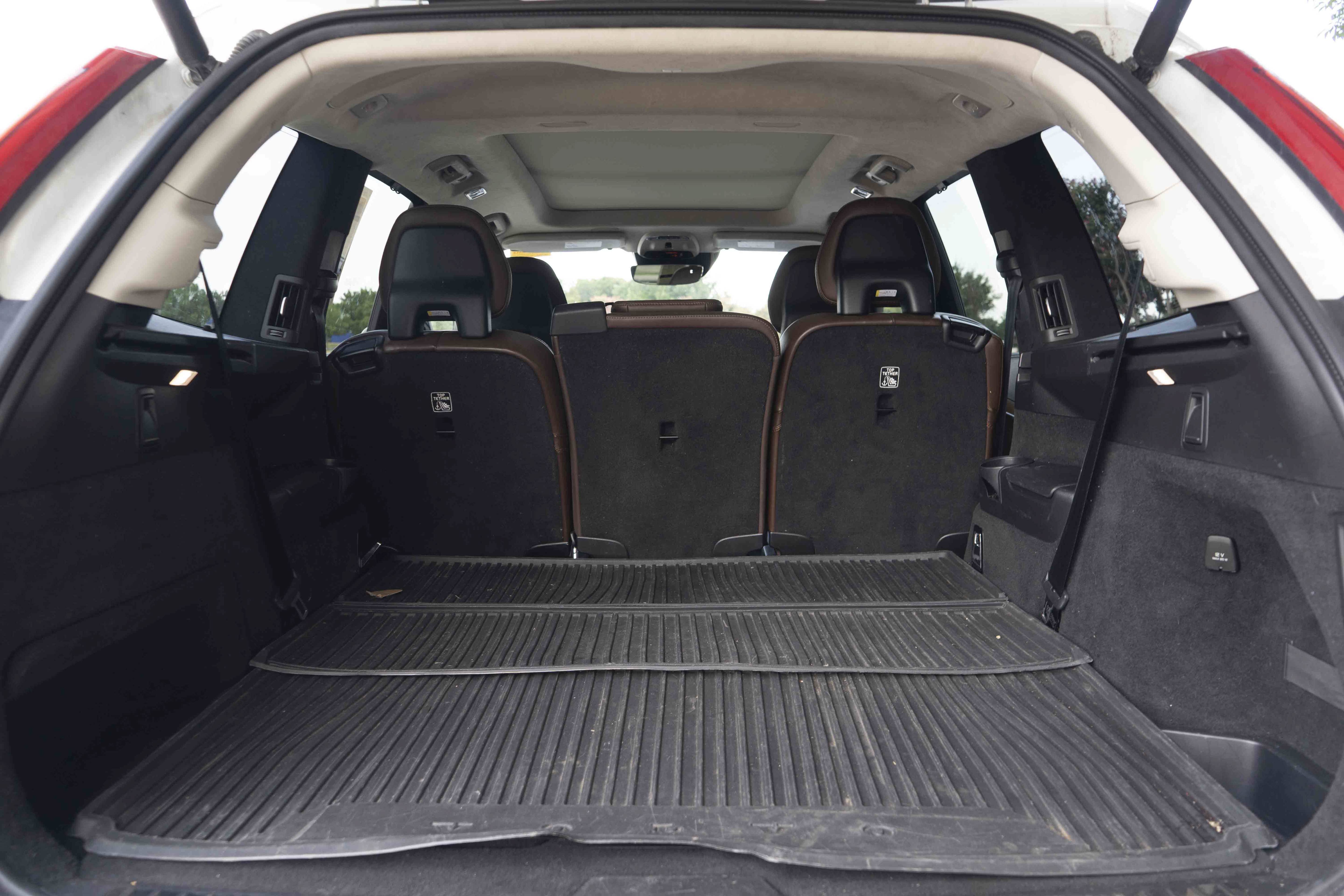 Used 2018 Volvo XC90 T6 Inscription w/ Luxury Package AWD/4WD image 41