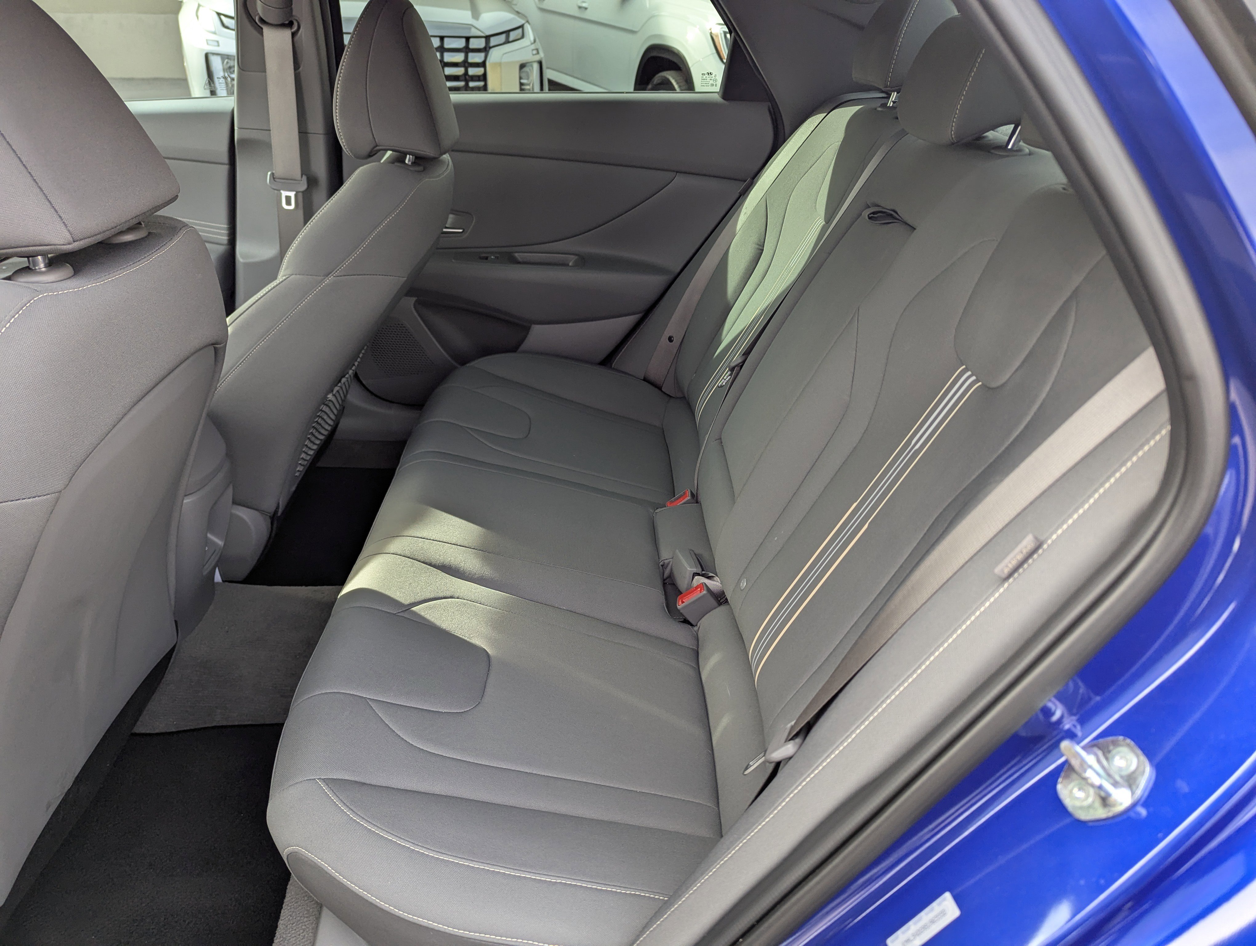 Certified 2025 Hyundai Elantra SEL image 8