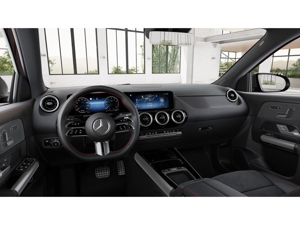 New 2026 Mercedes-Benz GLA 250 4MATIC image 3