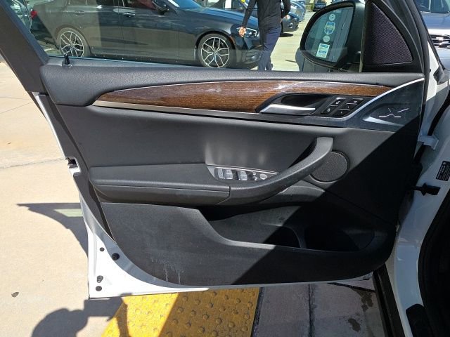 Used 2024 BMW X3 xDrive30i w/ Convenience Package image 11