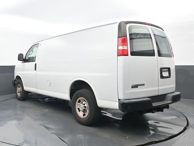 Used 2020 Chevrolet Express 2500 w/ Driver Convenience Package RWD image 3