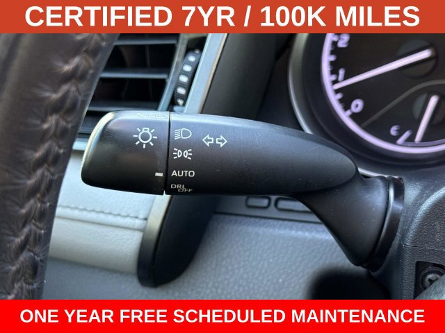 Used 2021 Toyota Camry SE FWD image 26