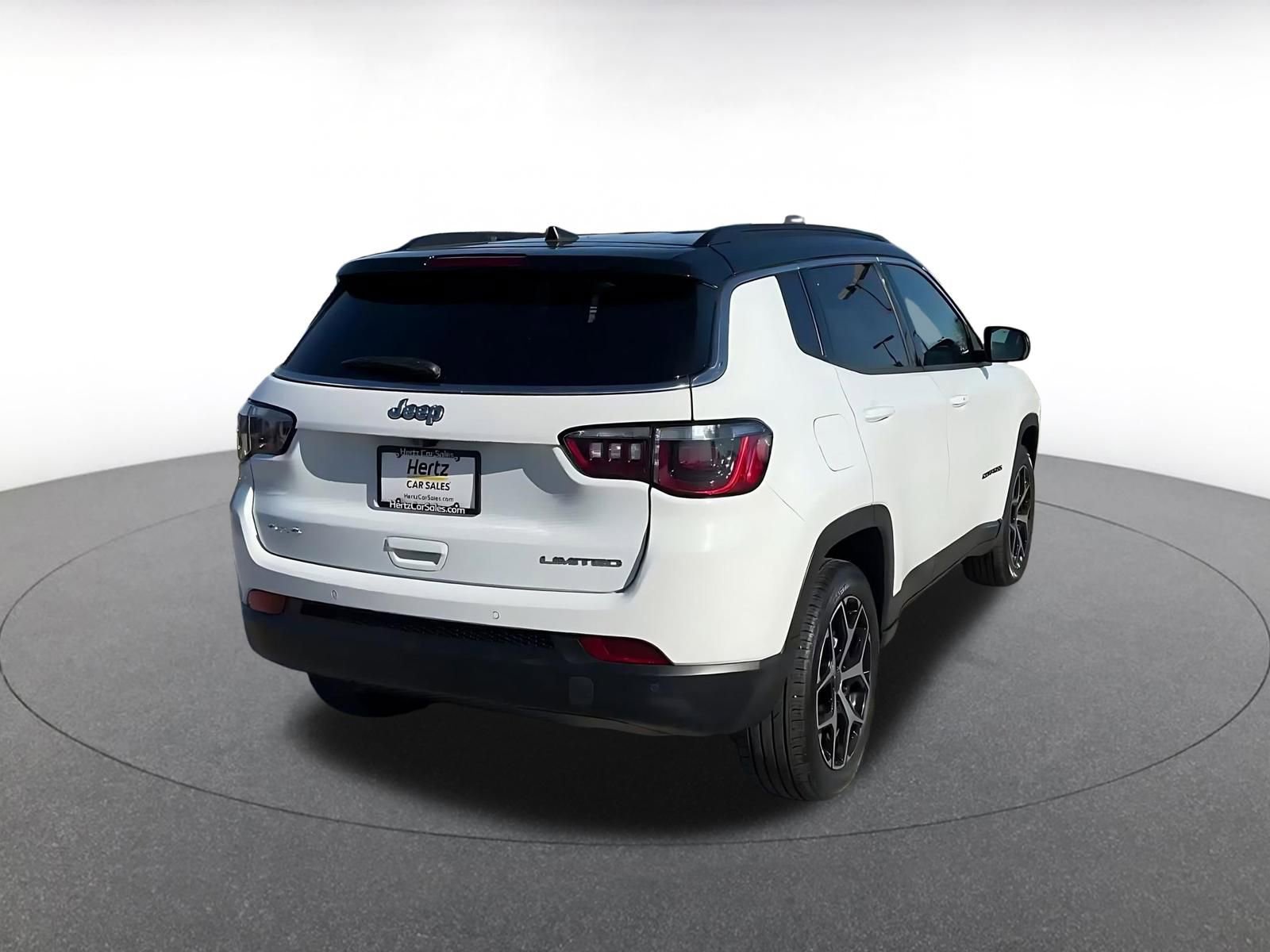 Used 2025 Jeep Compass Limited AWD/4WD image 14