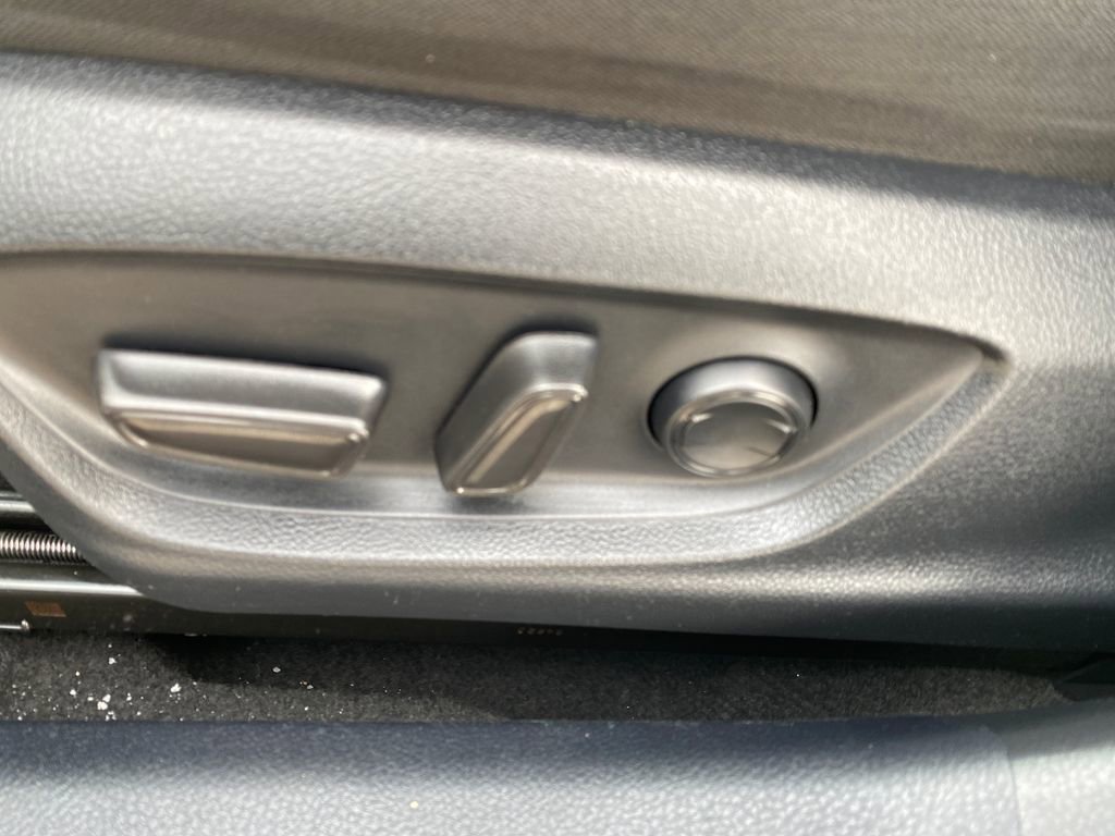 Used 2024 Toyota Camry LE image 30