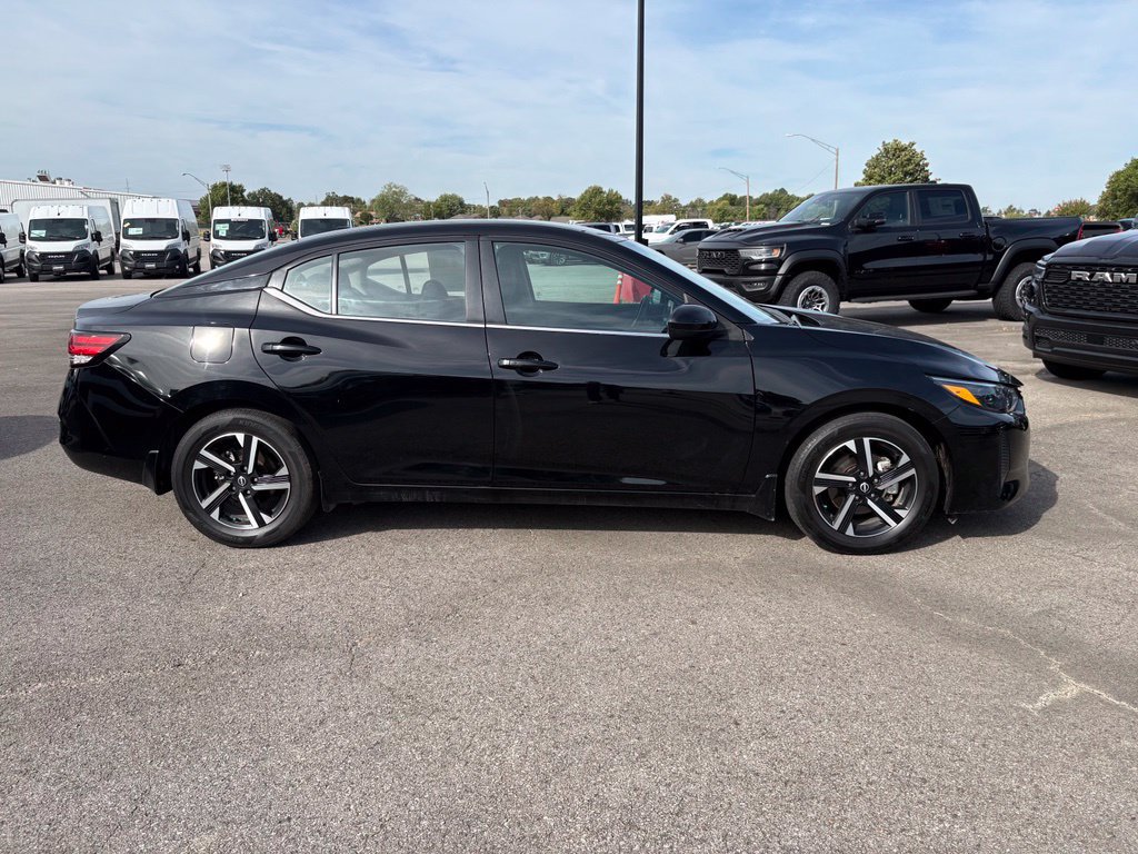 Used 2025 Nissan Sentra SV w/ All-Weather Package FWD image 8