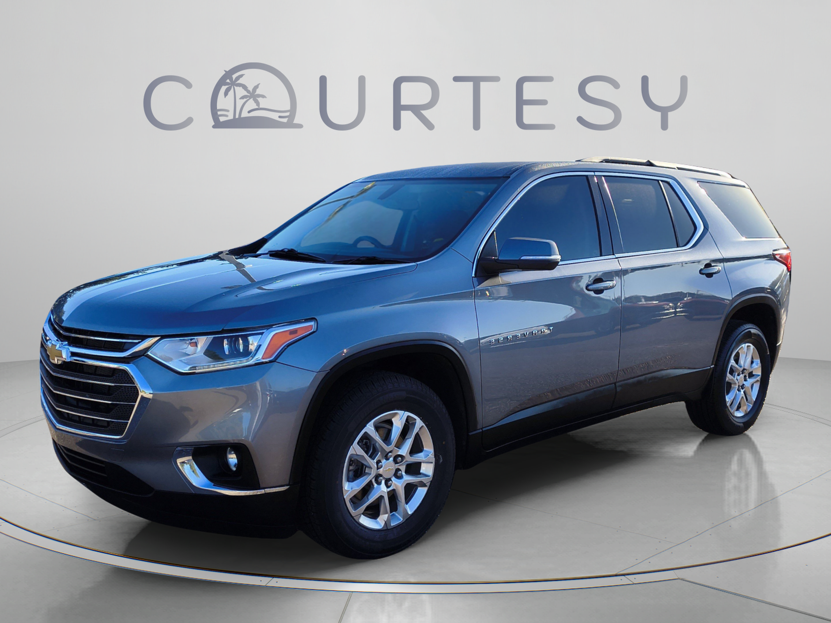 Used 2021 Chevrolet Traverse LT