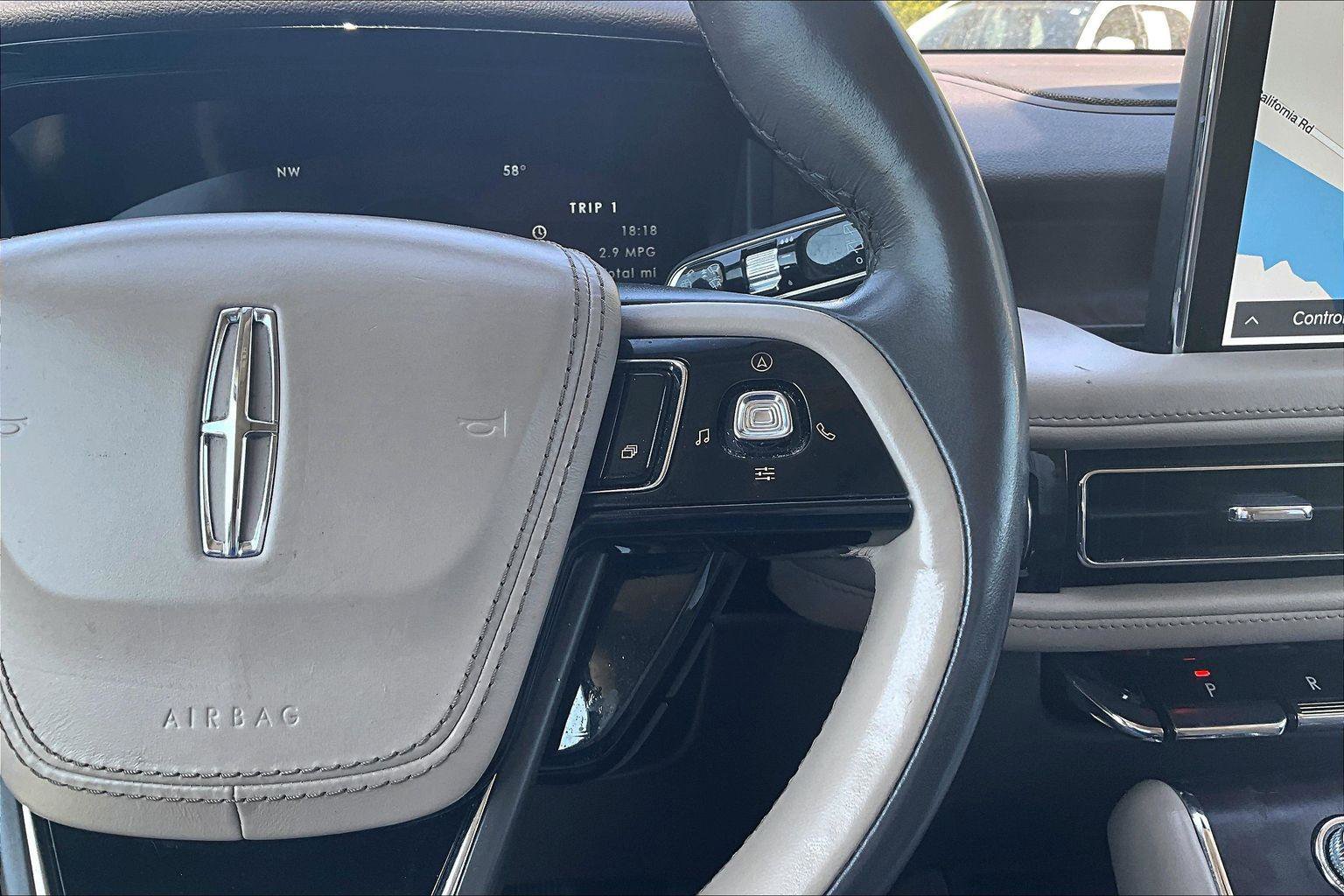 Used 2021 Lincoln Aviator Reserve w/ Equipment Group 208A image 19