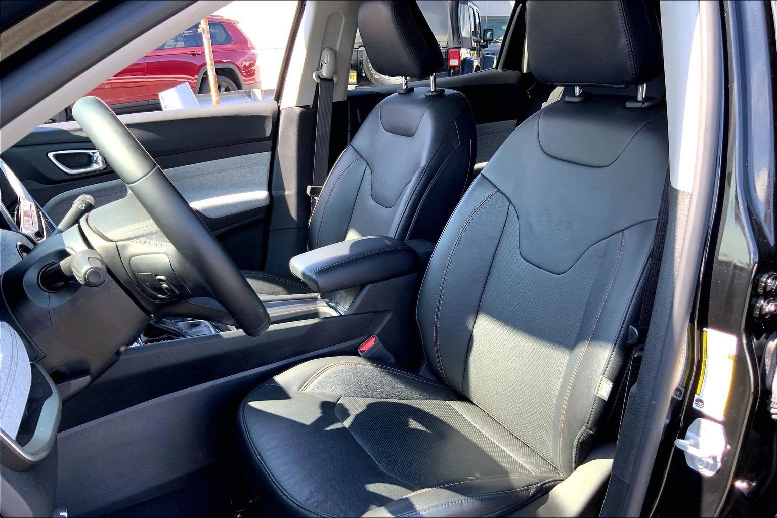 Certified 2022 Jeep Compass Latitude w/ Sun and Sound Group image 8