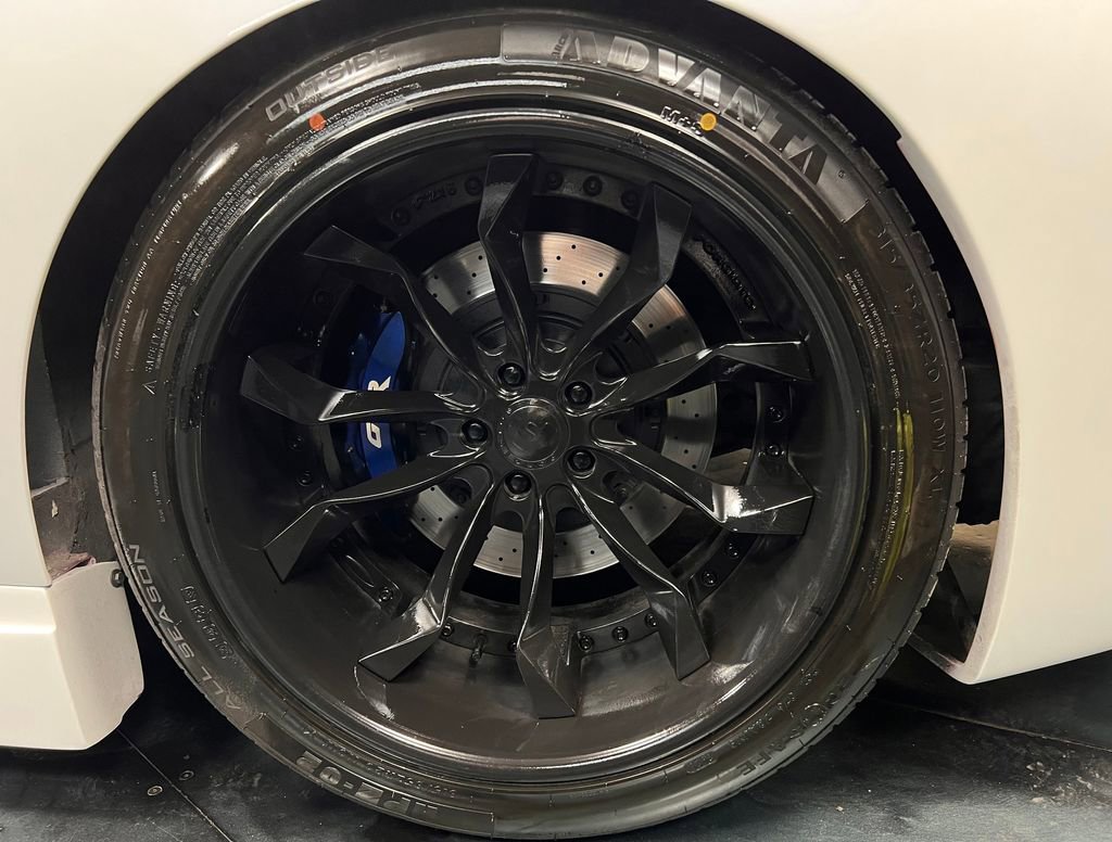 Used 2010 Nissan GT-R Premium AWD/4WD image 24