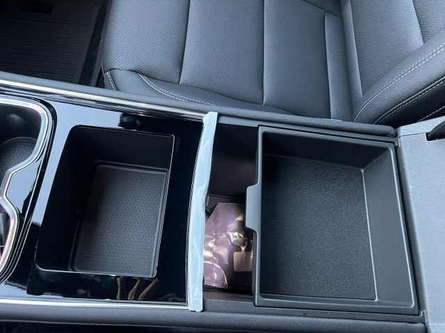 New 2026 Chevrolet Traverse LT w/ Sun and Wheel Package image 15