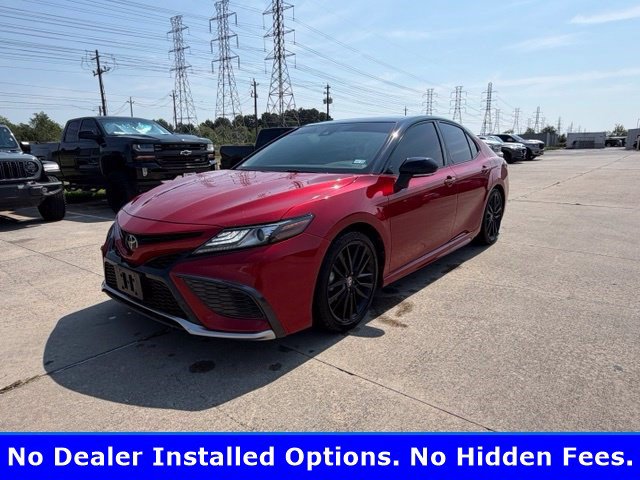 Used 2022 Toyota Camry XSE FWD image 5