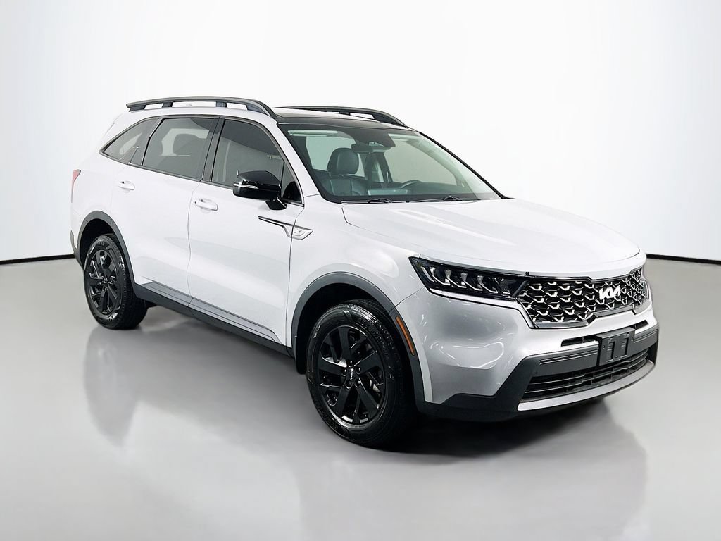 Used 2022 Kia Sorento S w/ Panoramic Sunroof Package AWD/4WD image 3