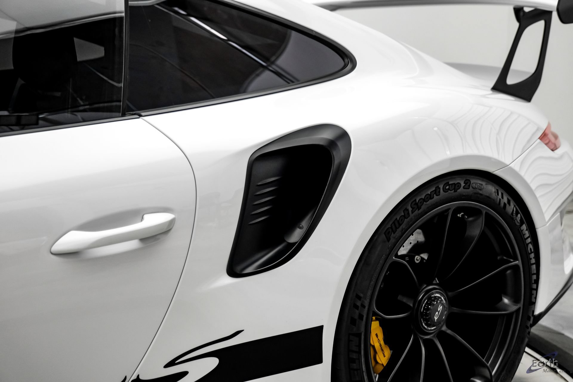 Used 2019 Porsche 911 GT3 RS RWD image 35