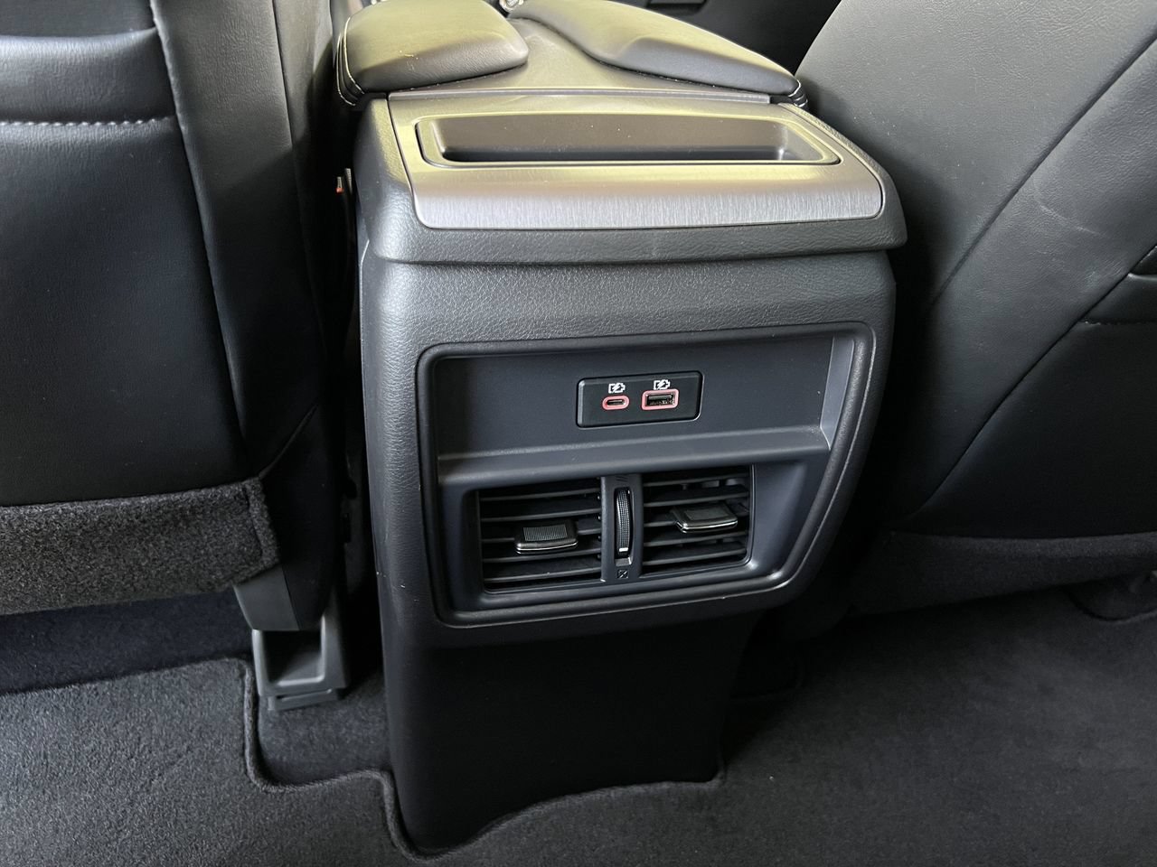 Used 2023 Nissan Murano SV w/ SV Midnight Edition Package FWD image 24