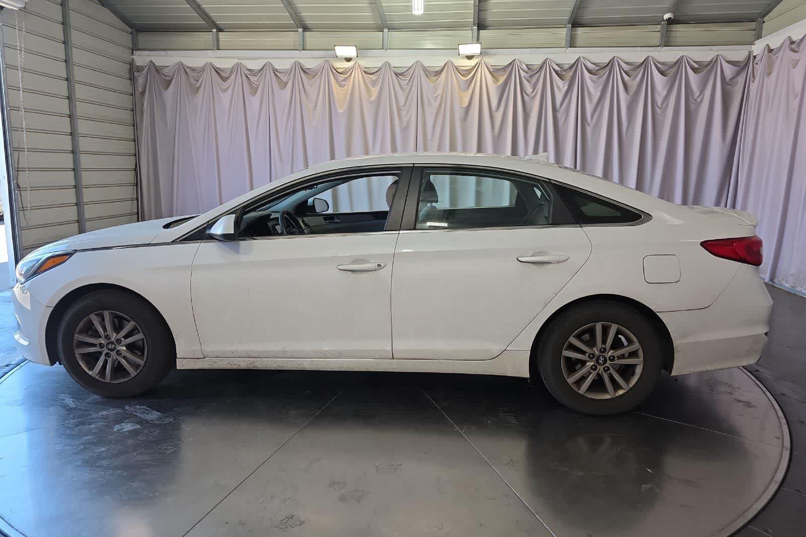 Used 2016 Hyundai Sonata SE FWD image 6