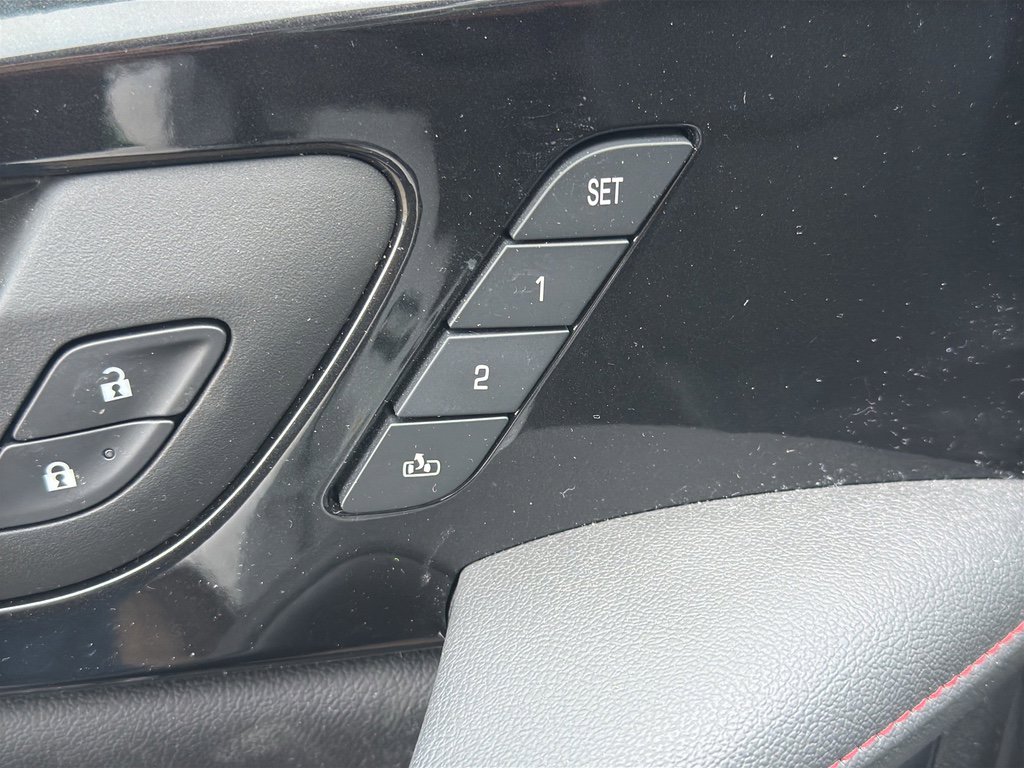 Certified 2023 Chevrolet Blazer RS w/ Driver Confidence II Package image 14