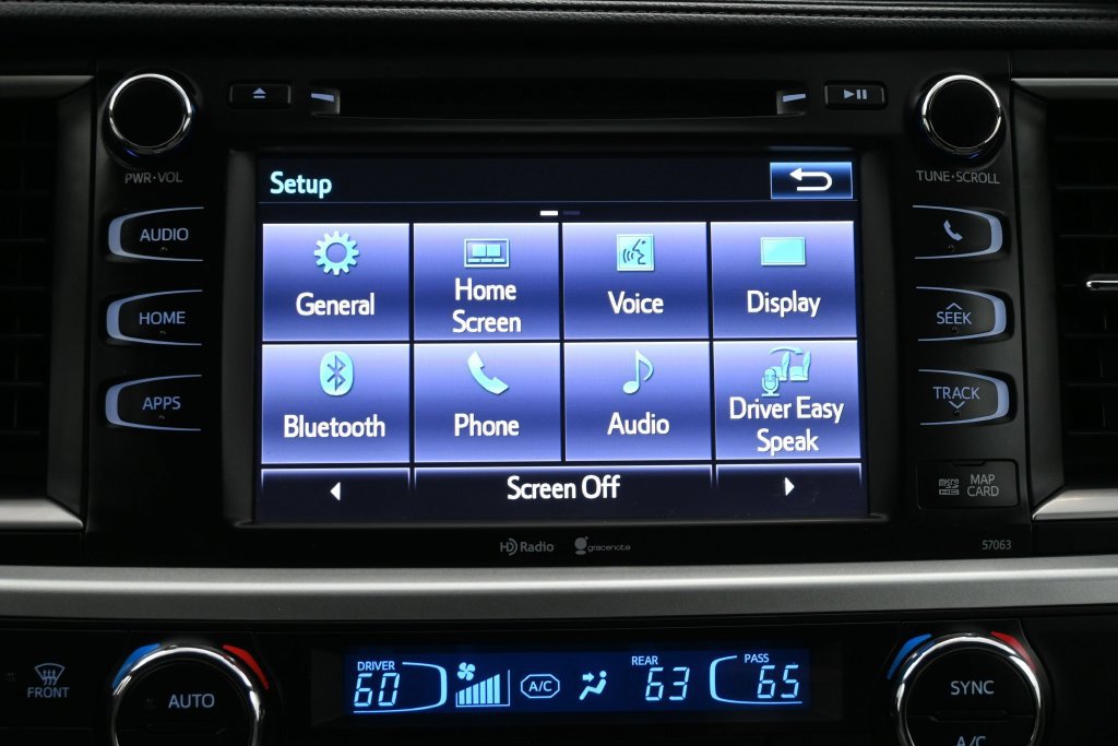 Used 2015 Toyota Highlander XLE FWD image 9
