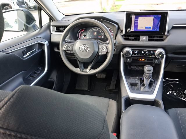 Used 2024 Toyota RAV4 XLE FWD image 8