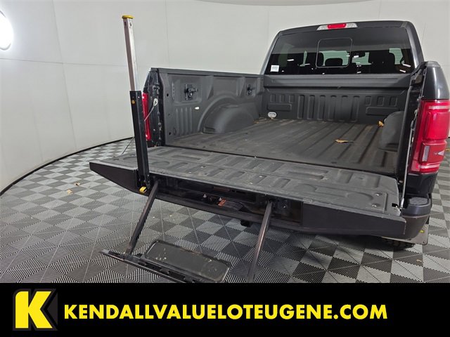 Used 2015 Ford F150 Lariat w/ Equipment Group 502A Luxury image 11