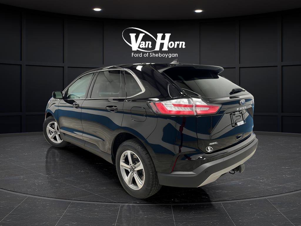 Used 2024 Ford Edge SEL w/ Convenience Package AWD/4WD image 5
