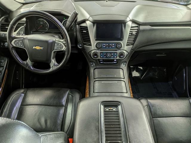 Used 2018 Chevrolet Suburban Premier image 27