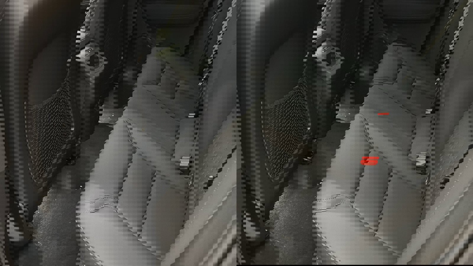 Used 2026 Volvo XC60 B5 Plus w/ Protection Package Premier image 19