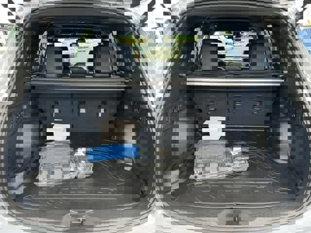 Used 2026 Subaru Forester Touring image 11