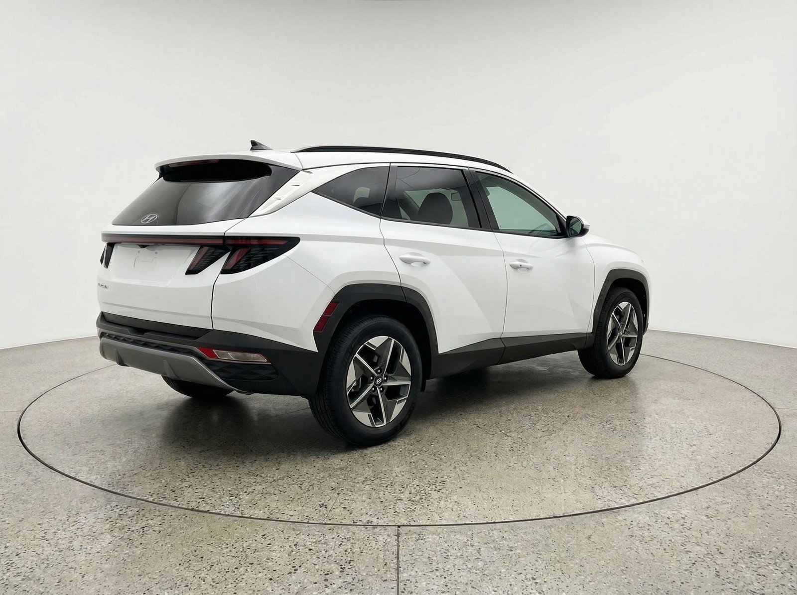 Used 2025 Hyundai Tucson SEL AWD/4WD image 9