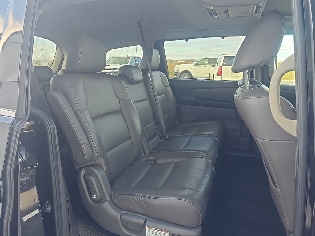 Used 2015 Honda Odyssey Touring image 22
