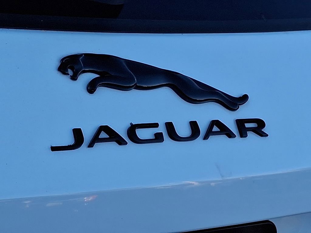 Used 2023 Jaguar F-PACE S AWD/4WD image 29