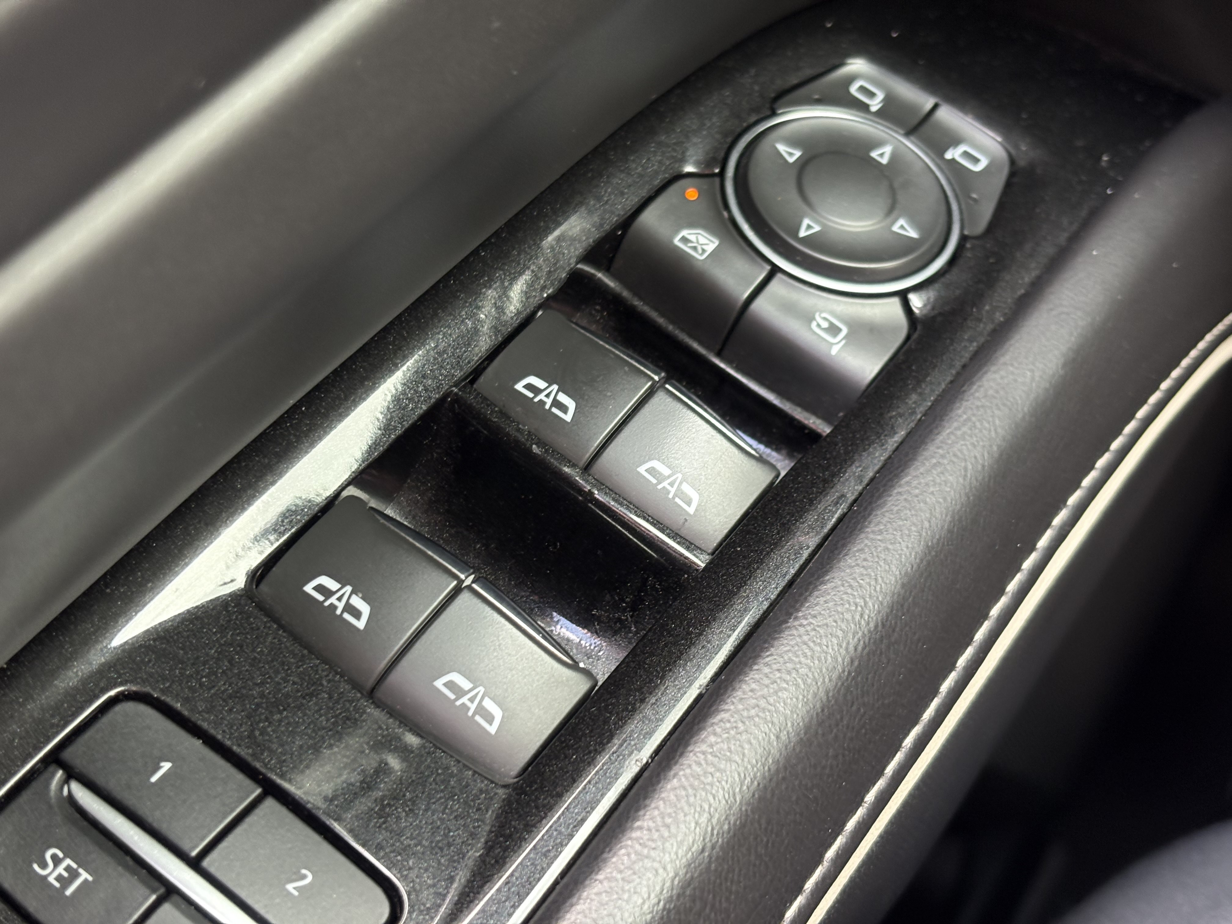 Used 2021 Cadillac Escalade ESV Sport Platinum AWD/4WD image 34