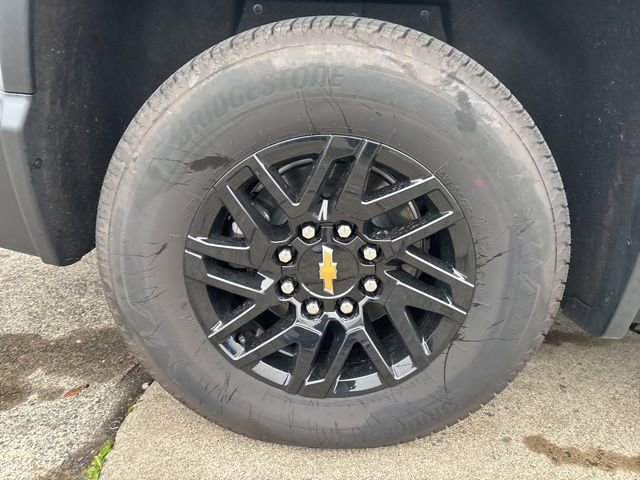 New 2024 Chevrolet Silverado EV W/T AWD/4WD image 15